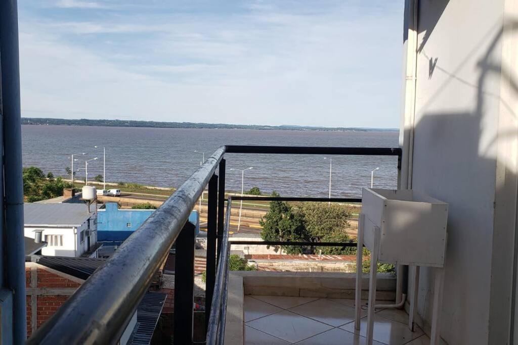Hermoso Departamento Con Vista Al Rio Y Parrilla Daire Posadas Dış mekan fotoğraf